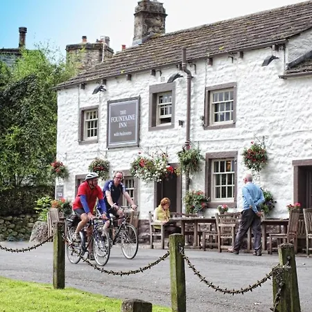 Отель The Fountaine