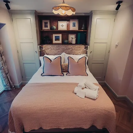 The Fountaine Hotell 3*