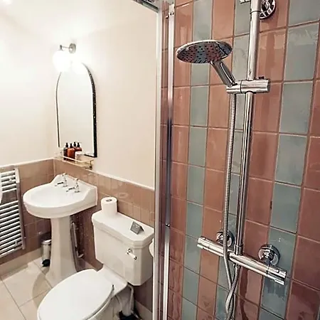 Hotel The Fountaine 3*