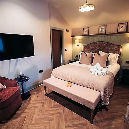 The Fountaine Hotel