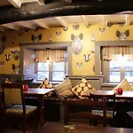 Hotel The Fountaine