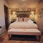 The Fountaine Hotel 3*